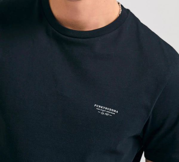 T-SHIRT THE ESSENTIALS FUNKY BUDDHA ΜΕ ΛΑΙΜΟΚΟΨΗ BLACK