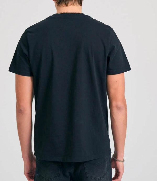 T-SHIRT THE ESSENTIALS FUNKY BUDDHA ΜΕ ΛΑΙΜΟΚΟΨΗ BLACK