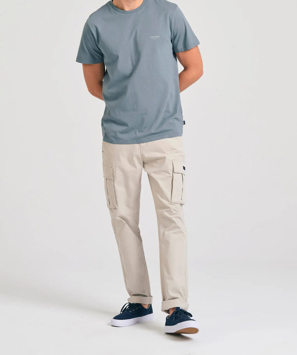 T-SHIRT THE ESSENTIALS FUNKY BUDDHA ΜΕ ΛΑΙΜΟΚΟΨΗ STEEL GREY