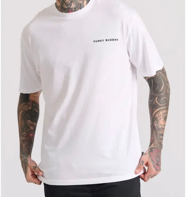 T-SHIRT FUNKY BUDDHA ΜΕ EMBOSSED ΤΥΠΩΜΑ ΣΤΗ ΠΛΑΤΗ ΛΕΥΚΟ